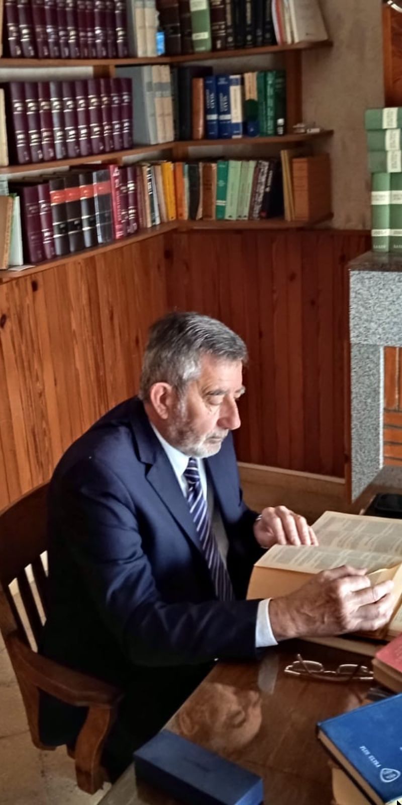 attorney-10